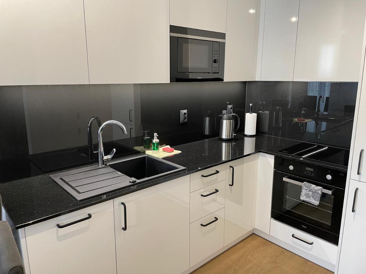 Apartamenty Magia Z Bezplatnym Parkingiem I Klimatyzacja Rzeszow Luaran gambar