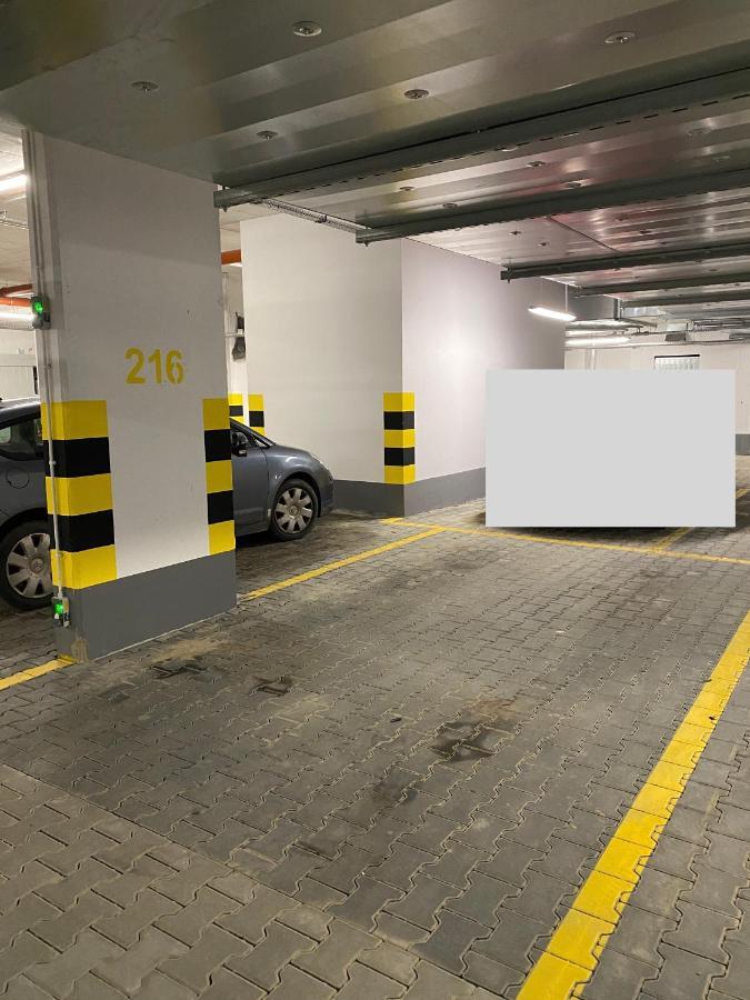 Apartamenty Magia Z Bezplatnym Parkingiem I Klimatyzacja Rzeszow Luaran gambar