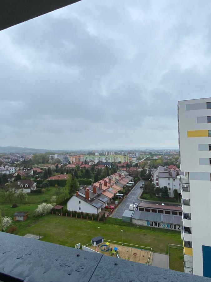 Apartamenty Magia Z Bezplatnym Parkingiem I Klimatyzacja Rzeszow Luaran gambar